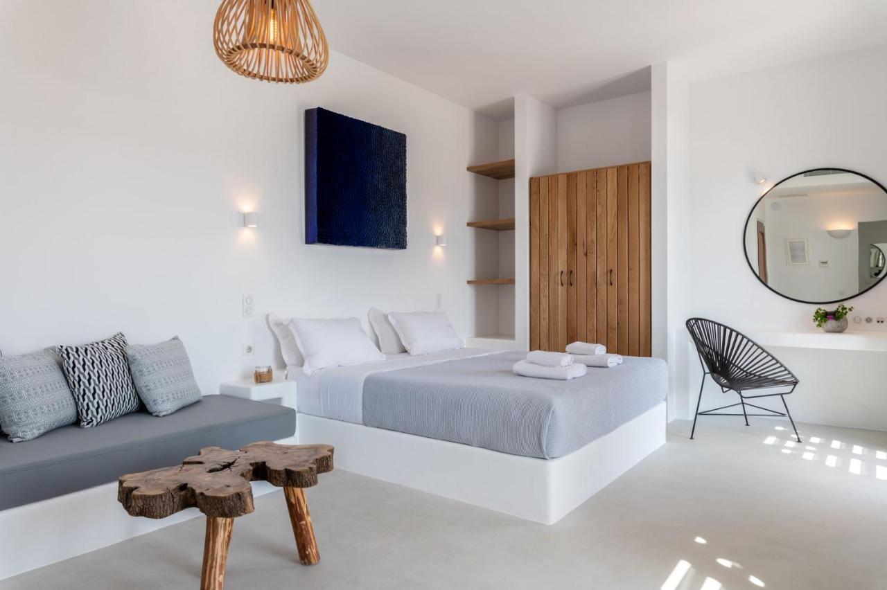 Trinity Mykonos - Beachfront Villa プラティス・ヤロス エクステリア 写真