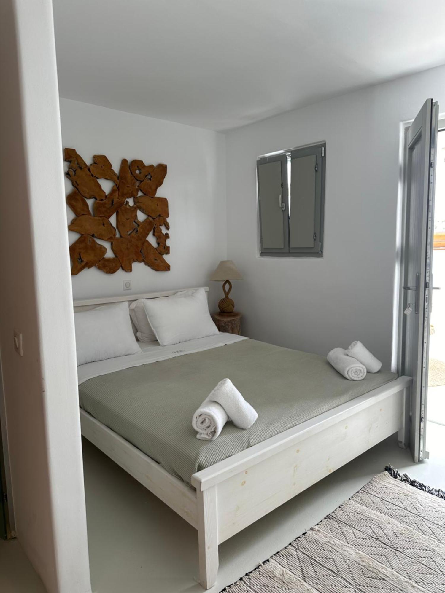 Trinity Mykonos - Beachfront Villa プラティス・ヤロス エクステリア 写真
