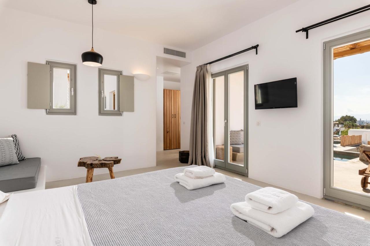Trinity Mykonos - Beachfront Villa プラティス・ヤロス エクステリア 写真