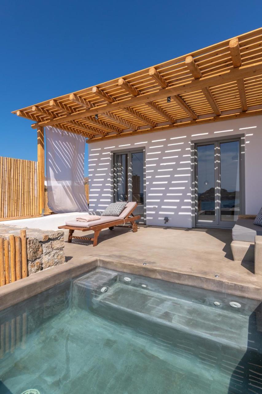 Trinity Mykonos - Beachfront Villa プラティス・ヤロス エクステリア 写真