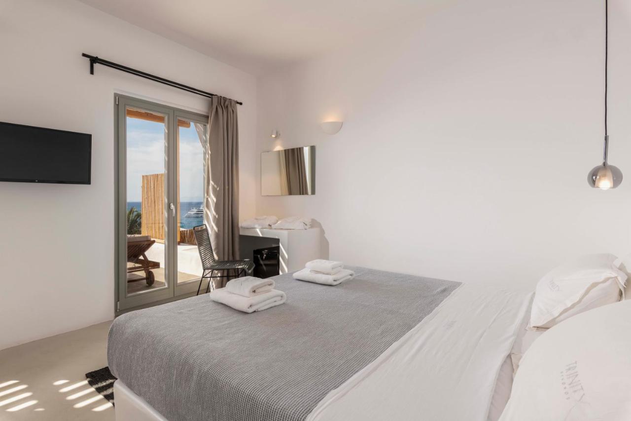 Trinity Mykonos - Beachfront Villa プラティス・ヤロス エクステリア 写真