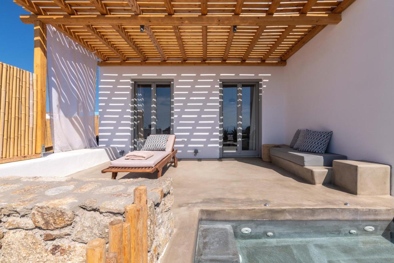 Trinity Mykonos - Beachfront Villa プラティス・ヤロス エクステリア 写真