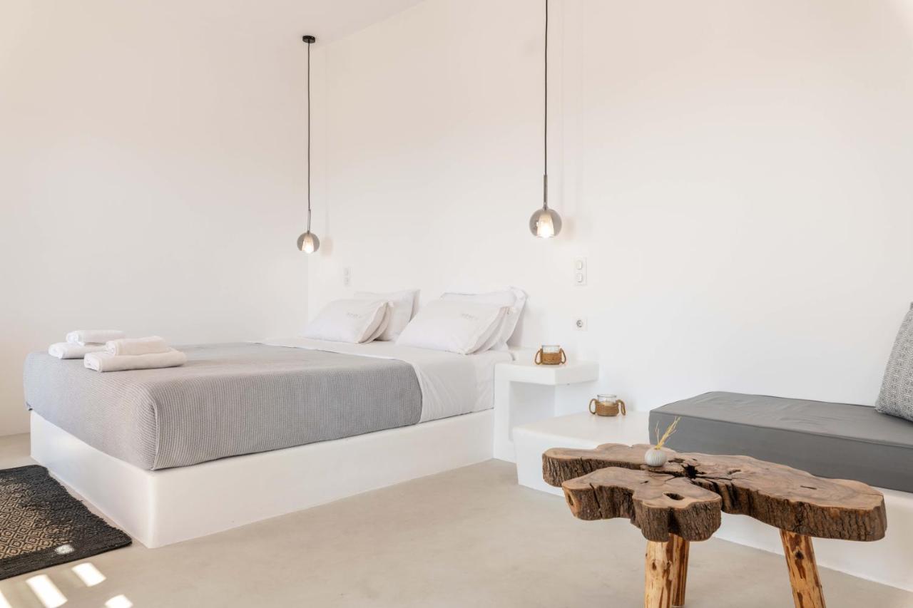 Trinity Mykonos - Beachfront Villa プラティス・ヤロス エクステリア 写真