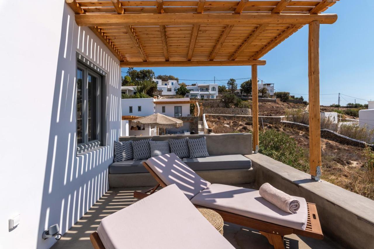 Trinity Mykonos - Beachfront Villa プラティス・ヤロス エクステリア 写真