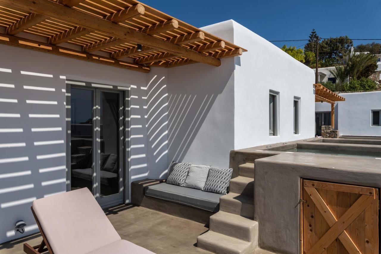 Trinity Mykonos - Beachfront Villa プラティス・ヤロス エクステリア 写真